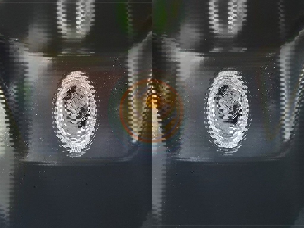 Used 2018 Volvo XC60 T6 Inscription w/ Luxury Seat Package image 17