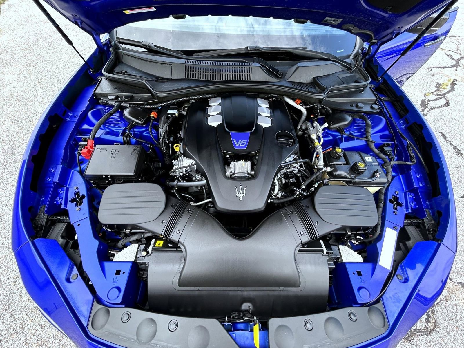 Used 2022 Maserati Ghibli Modena Q4 image 24