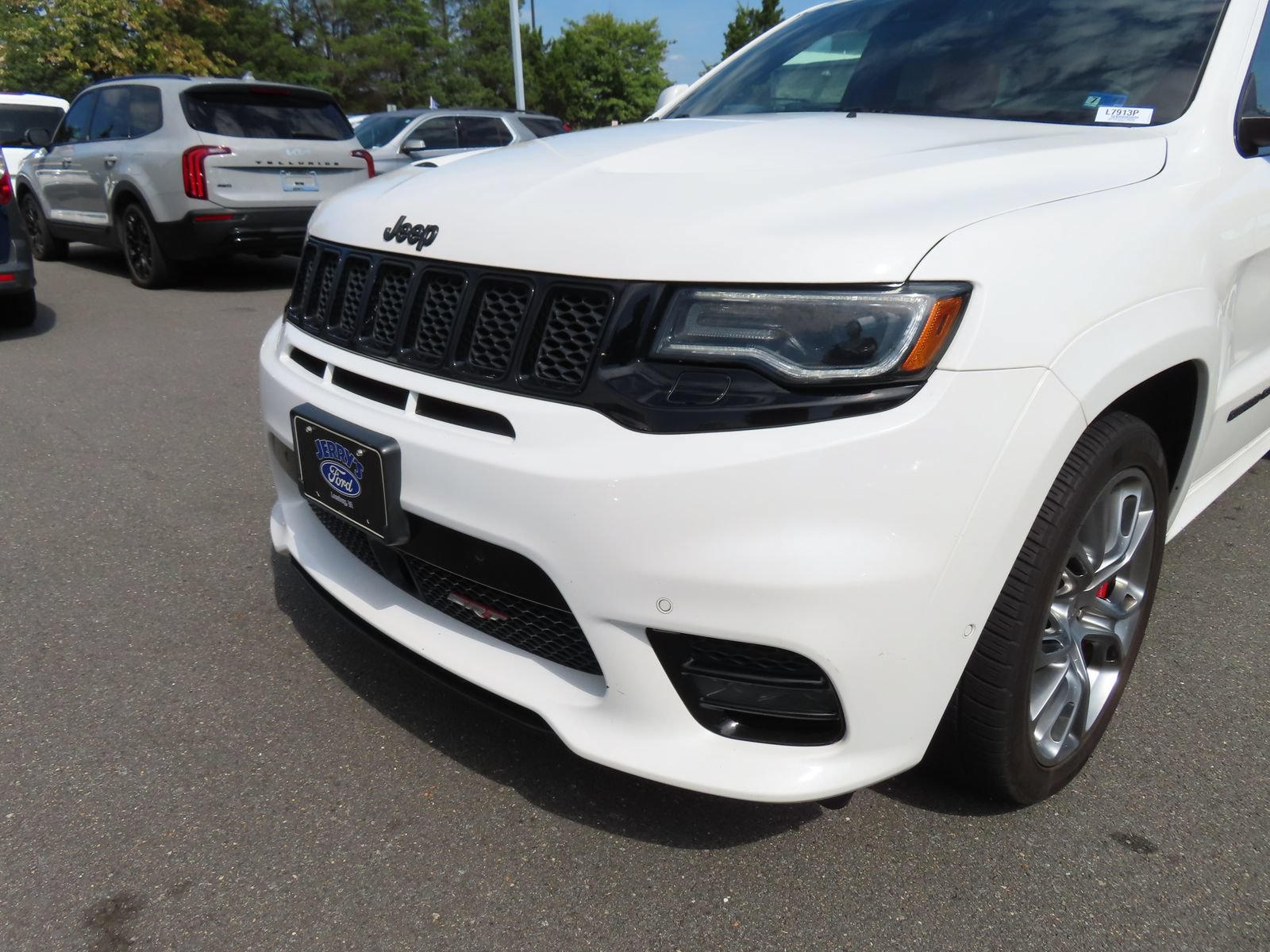 Used 2020 Jeep Grand Cherokee SRT w/ Trailer Tow Group IV AWD/4WD image 9