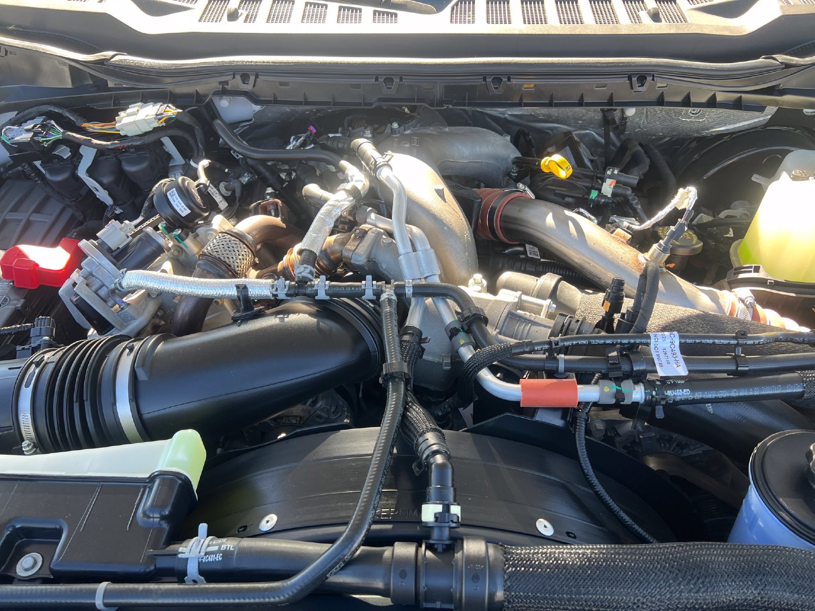 Used 2025 Ford F350 Lariat w/ Black Appearance Package AWD/4WD image 30