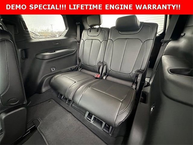 New 2025 Jeep Grand Cherokee L Limited w/ Black Appearance Package image 17