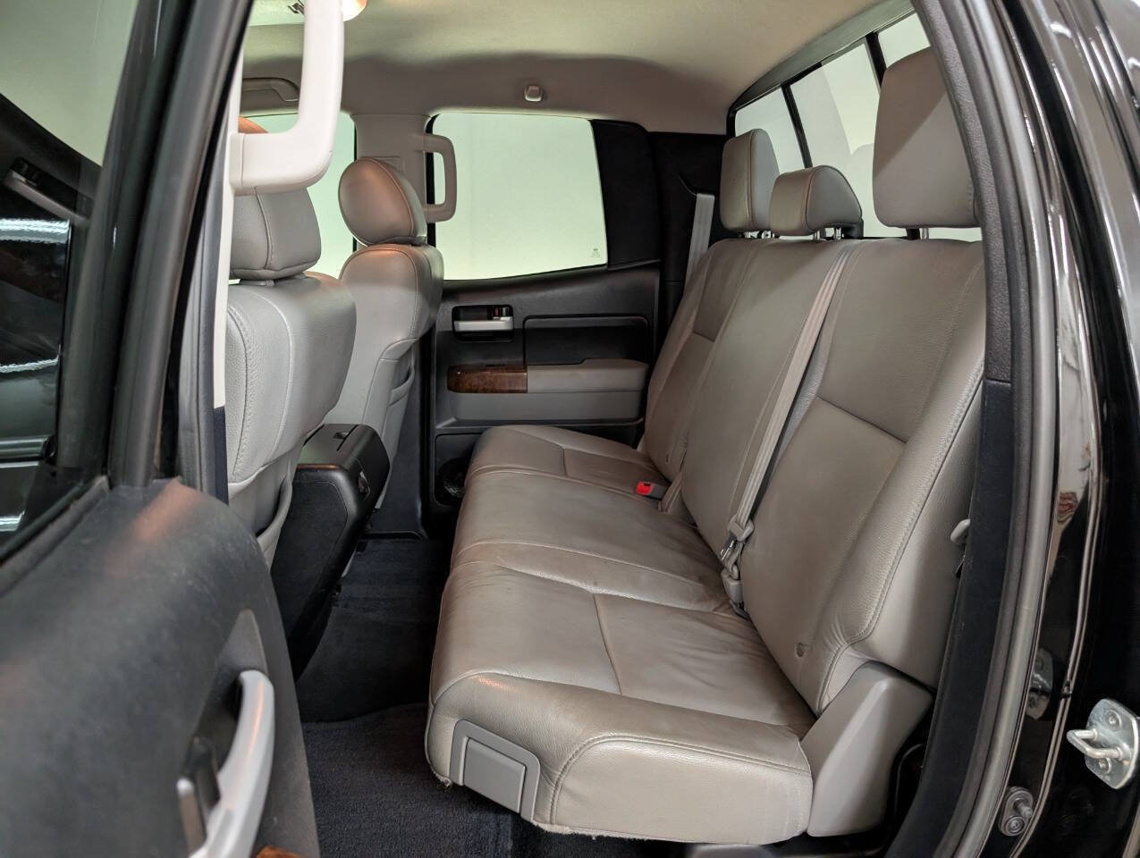 Used 2012 Toyota Tundra Limited AWD/4WD image 15