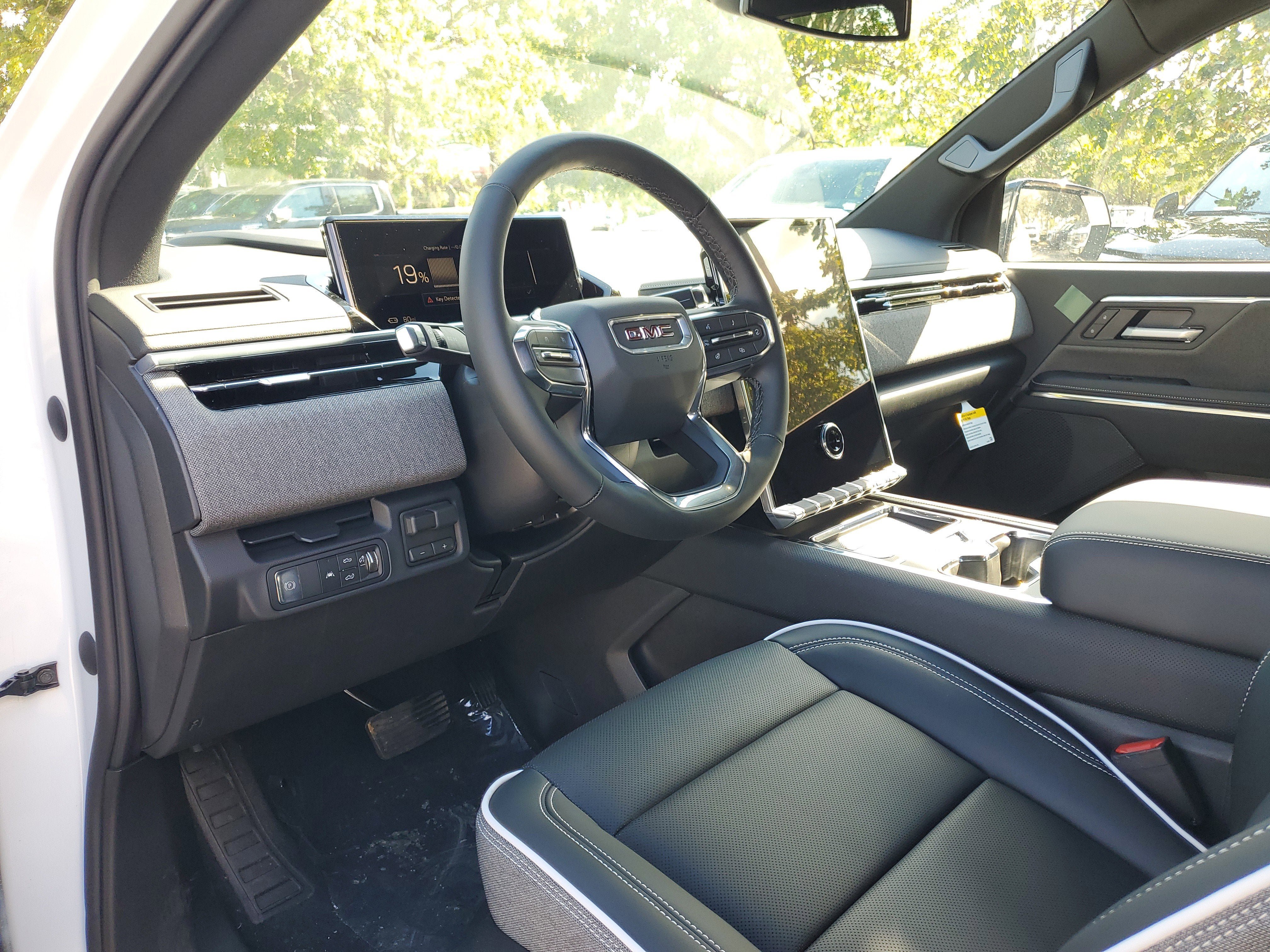 New 2026 GMC Sierra EV Elevation AWD/4WD image 10