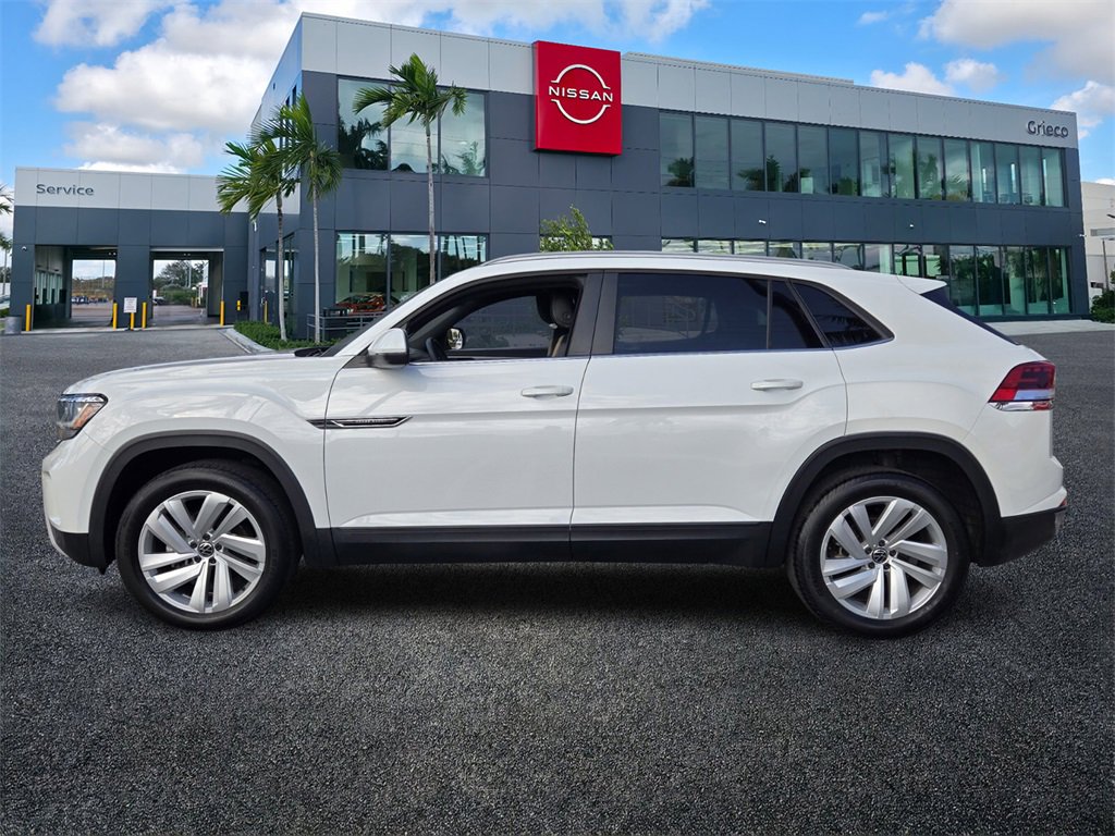 Used 2021 Volkswagen Atlas Cross Sport SE w/ Panoramic Sunroof Package image 4