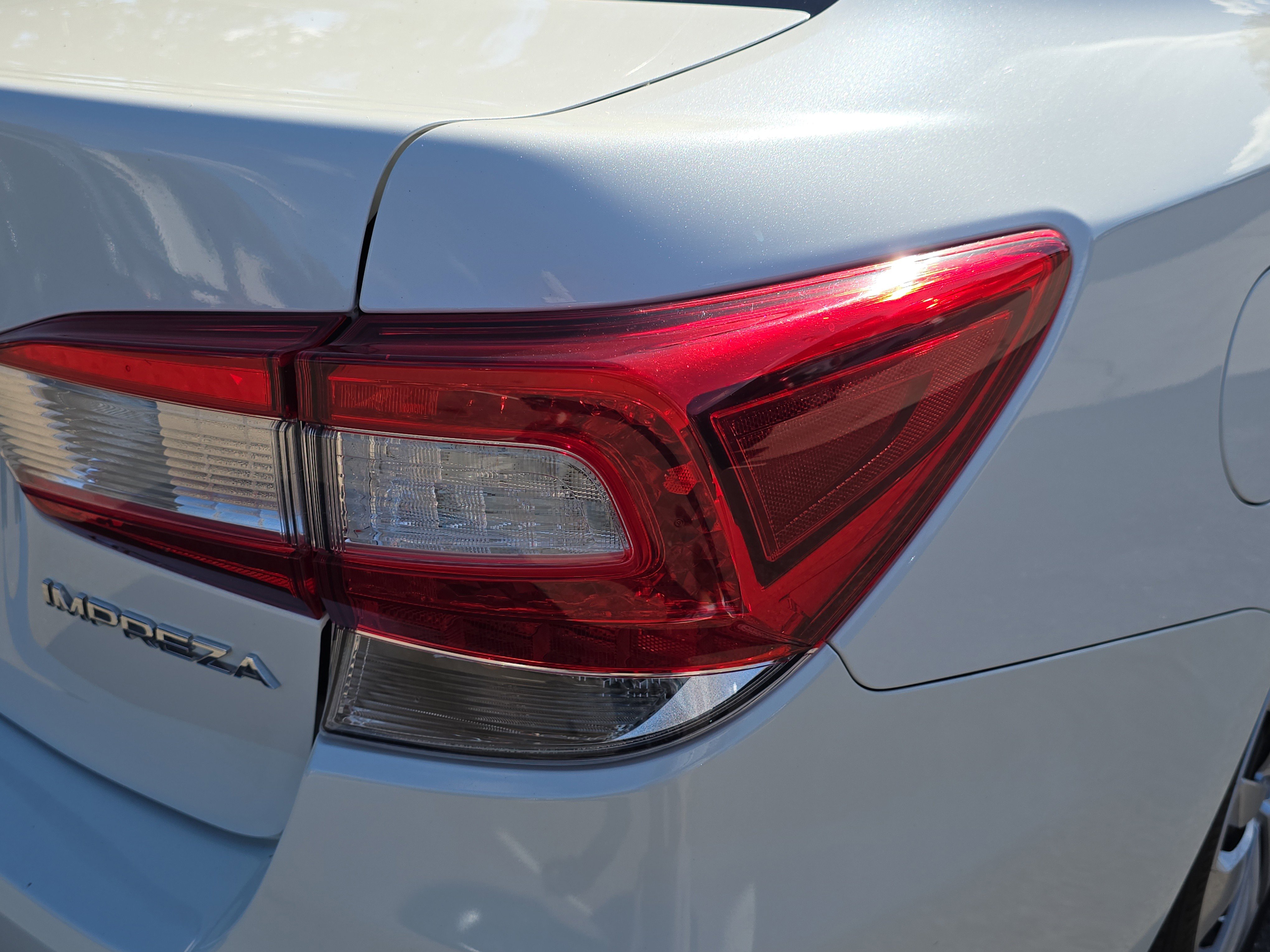 Used 2020 Subaru Impreza 2.0i image 11