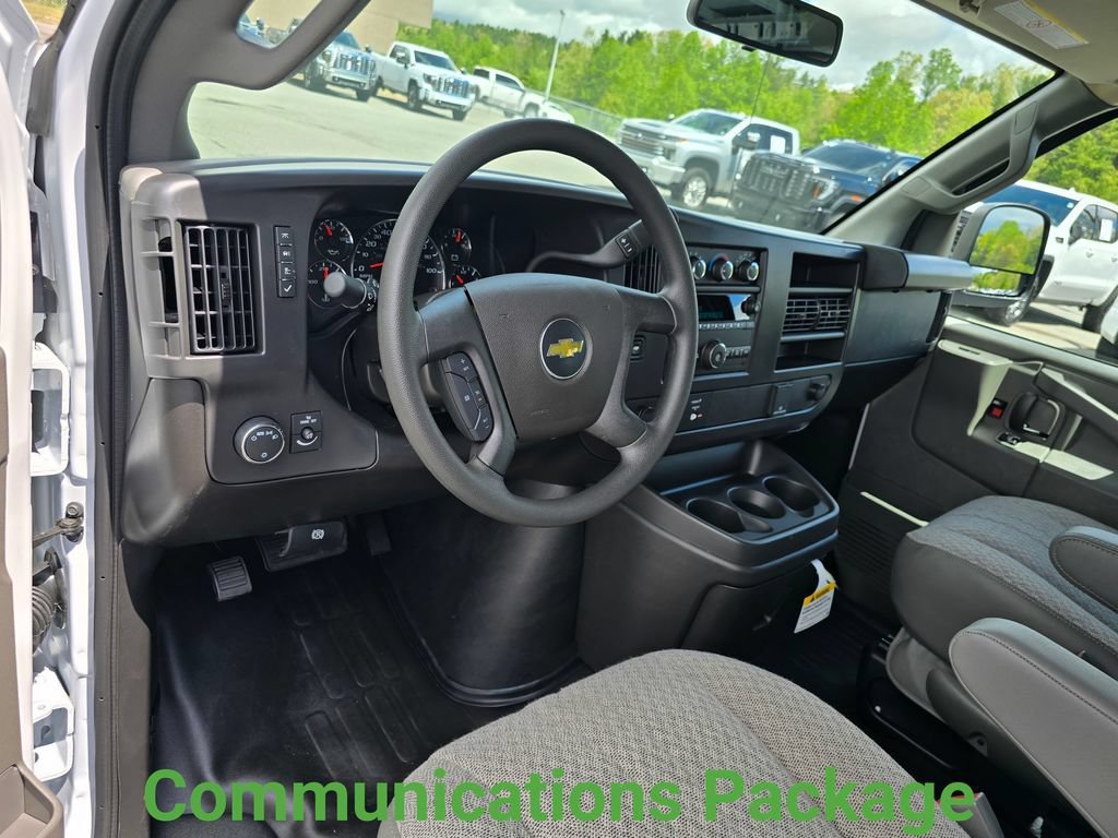 New 2026 Chevrolet Express 2500 w/ Communications Package RWD image 22
