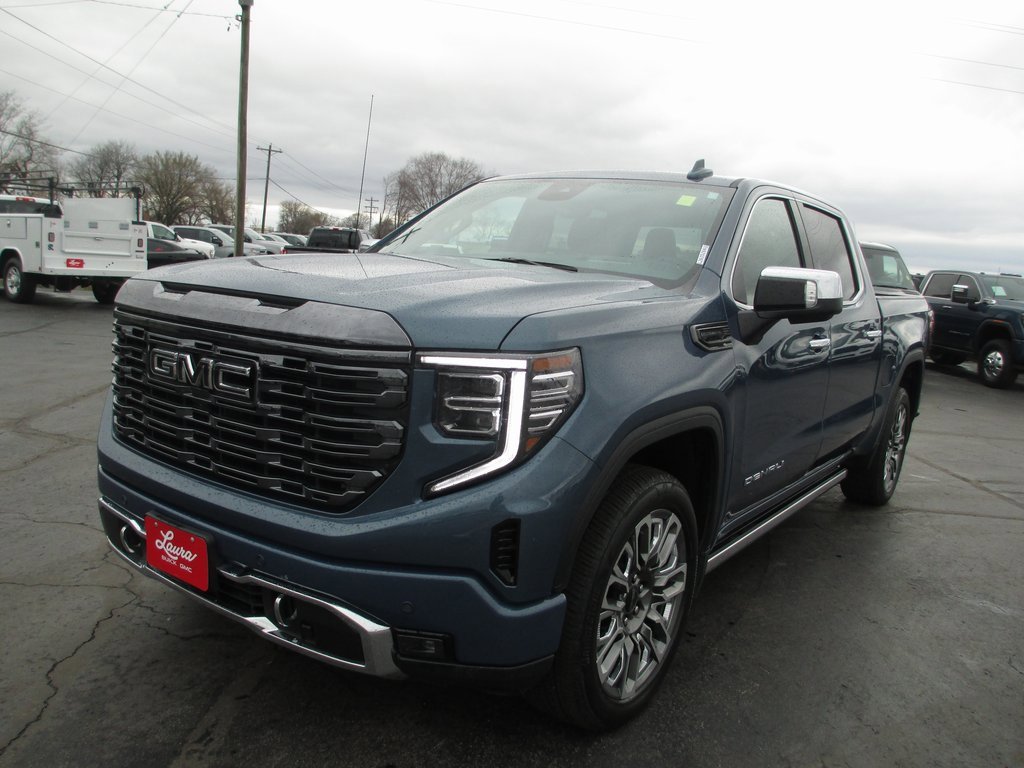 Used 2024 GMC Sierra 1500 Denali Ultimate image 11