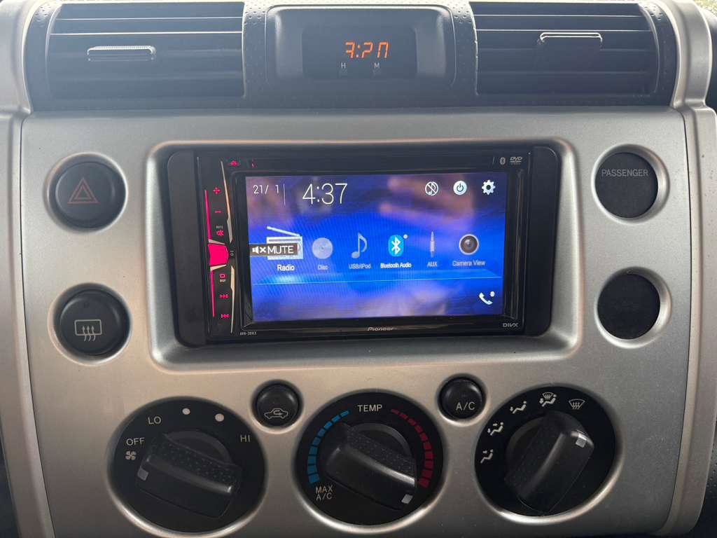 Used 2007 Toyota FJ Cruiser 2WD image 18