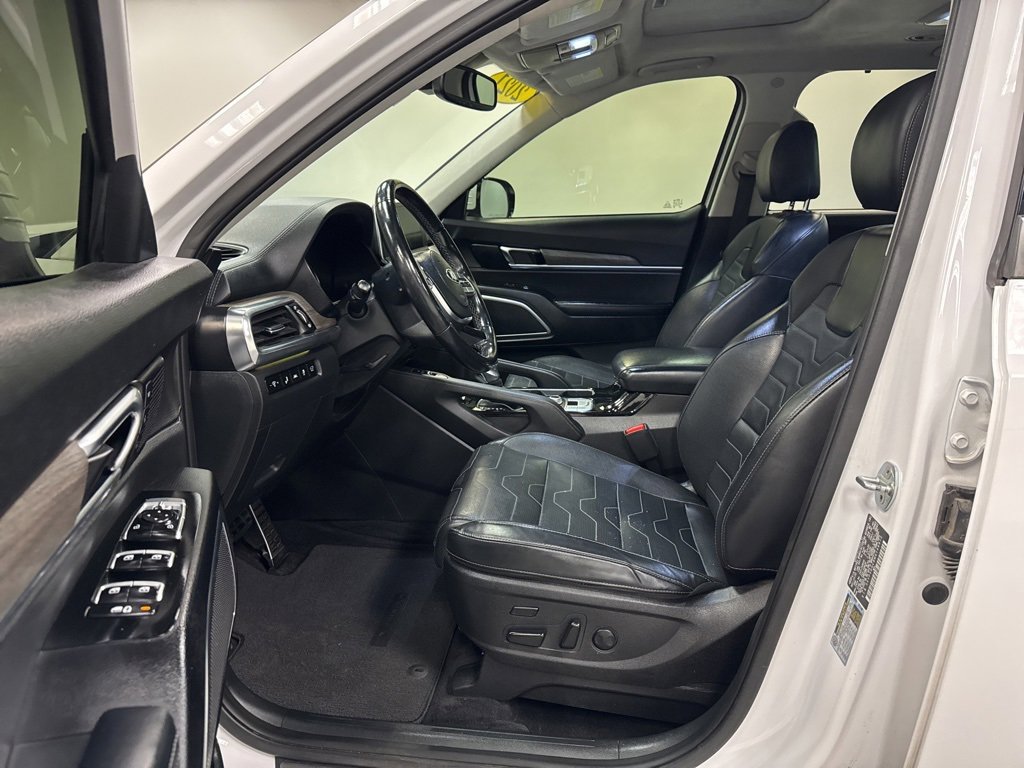 Used 2021 Kia Telluride SX w/ SX Prestige Package image 22