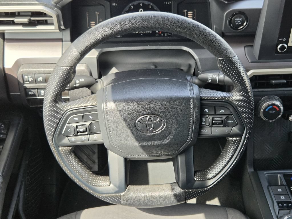 Used 2025 Toyota Tacoma SR5 AWD/4WD image 14