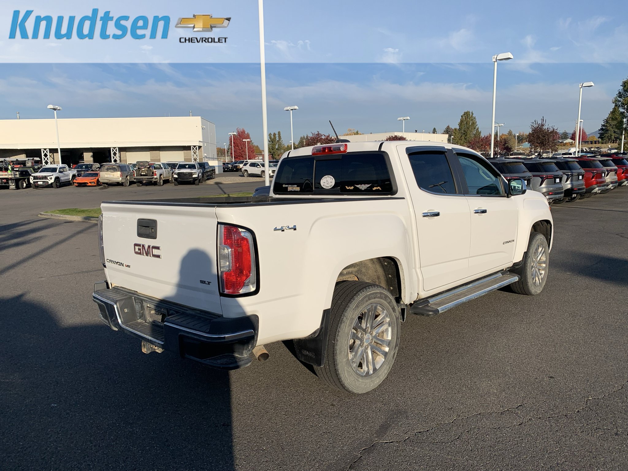 Used 2017 GMC Canyon SLT w/ Driver Alert Package AWD/4WD image 7