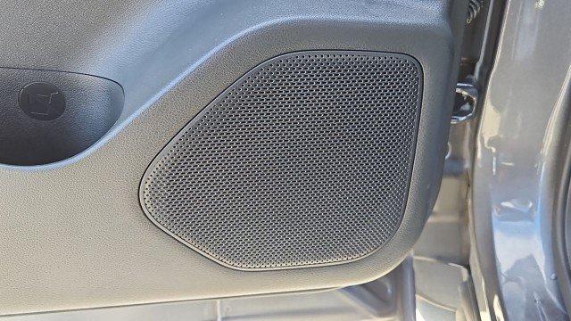 Used 2026 Nissan Rogue SV FWD image 23