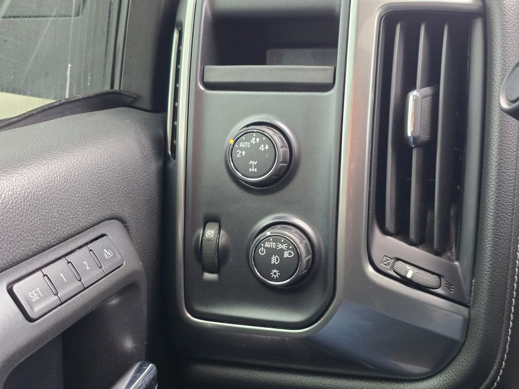 Used 2016 Chevrolet Silverado 1500 LTZ Z71 w/ LTZ Plus Package image 30