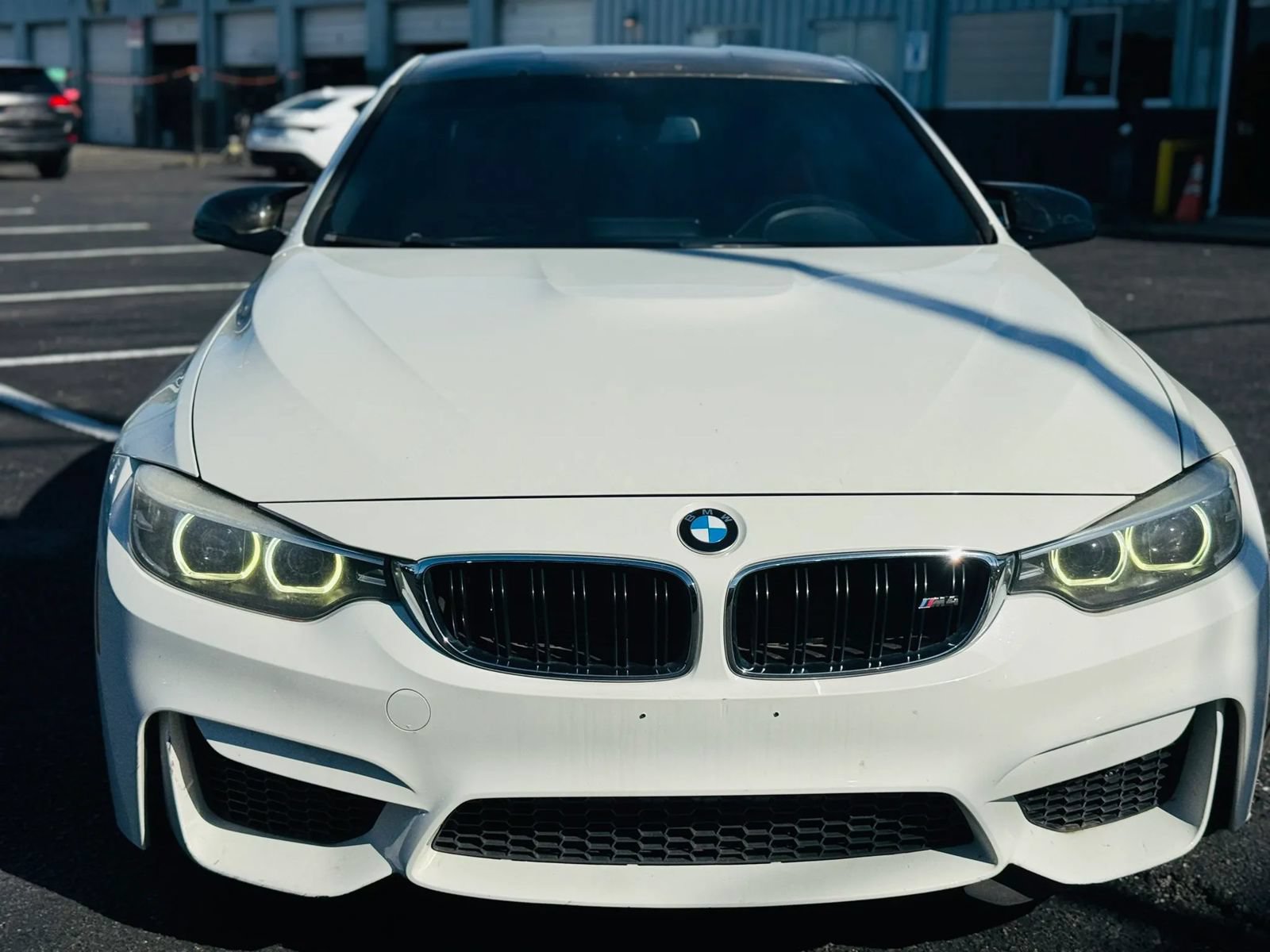 Used 2018 BMW M4 Coupe RWD image 2