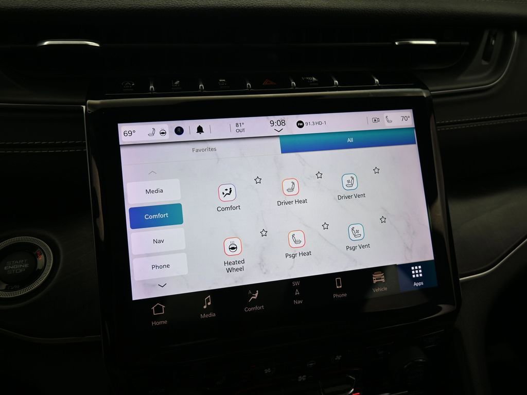 Used 2021 Jeep Grand Cherokee L Limited w/ Luxury Tech Group II image 27