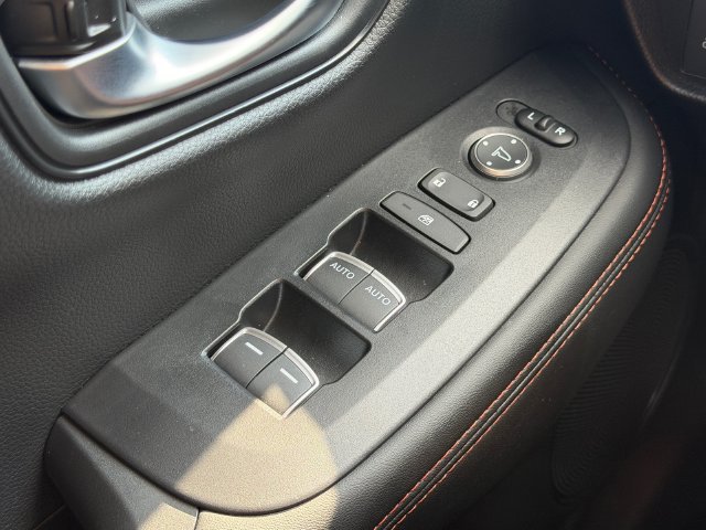 Certified 2026 Honda HR-V Sport image 29