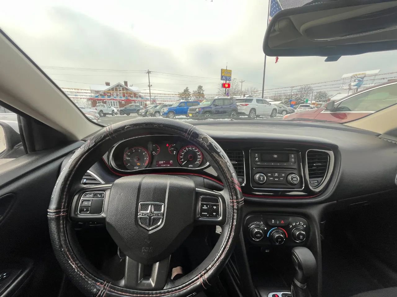 Used 2015 Dodge Dart SXT image 9