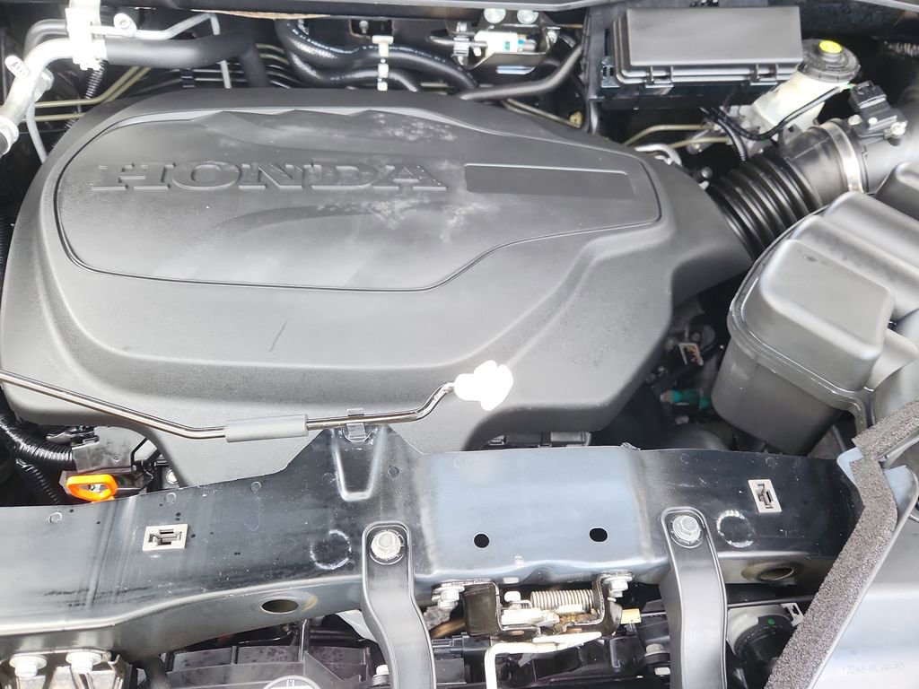 Used 2018 Honda Ridgeline Black Edition image 16