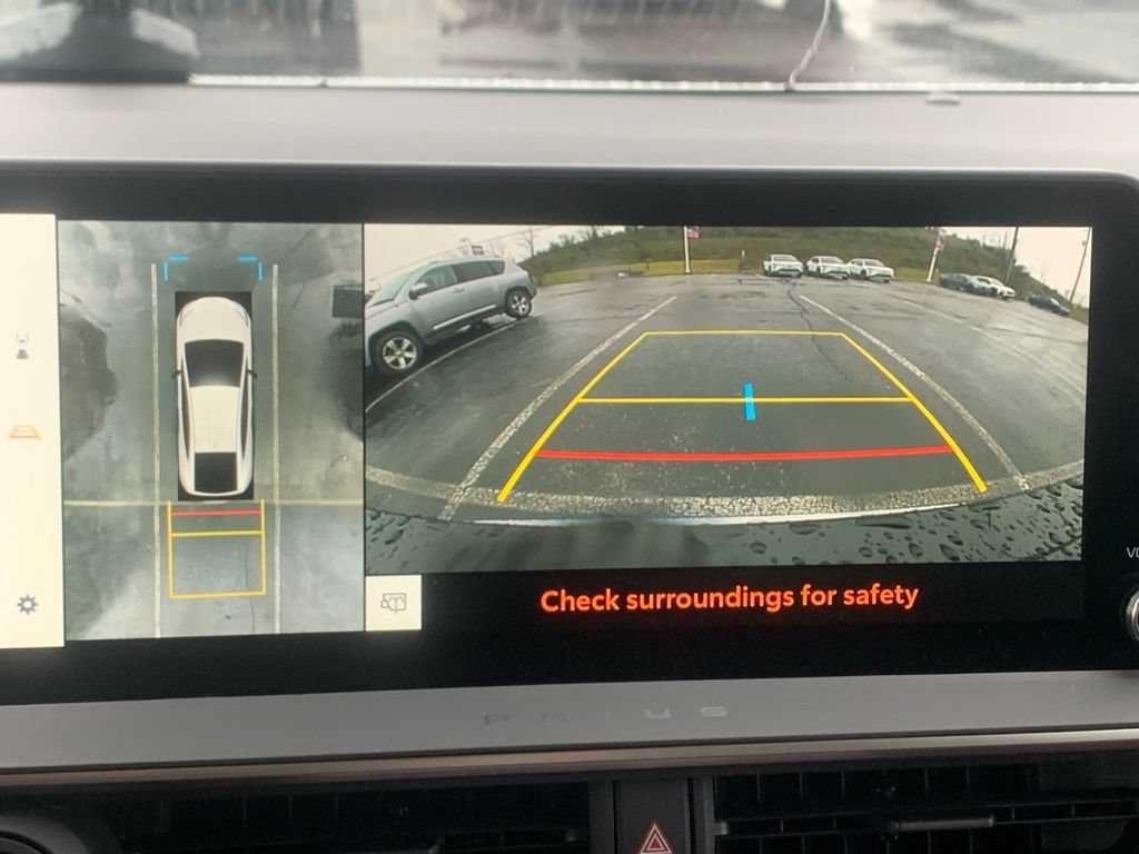 New 2026 Toyota Prius Plug-In Hybrid FWD image 21