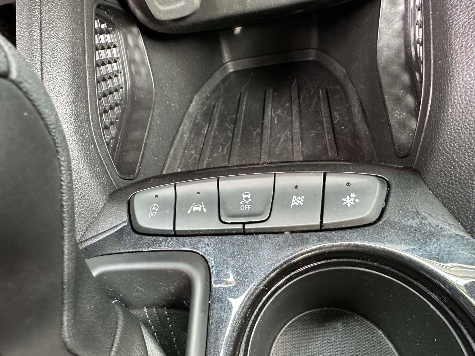 Certified 2023 Chevrolet TrailBlazer LT w/ Convenience Package image 31