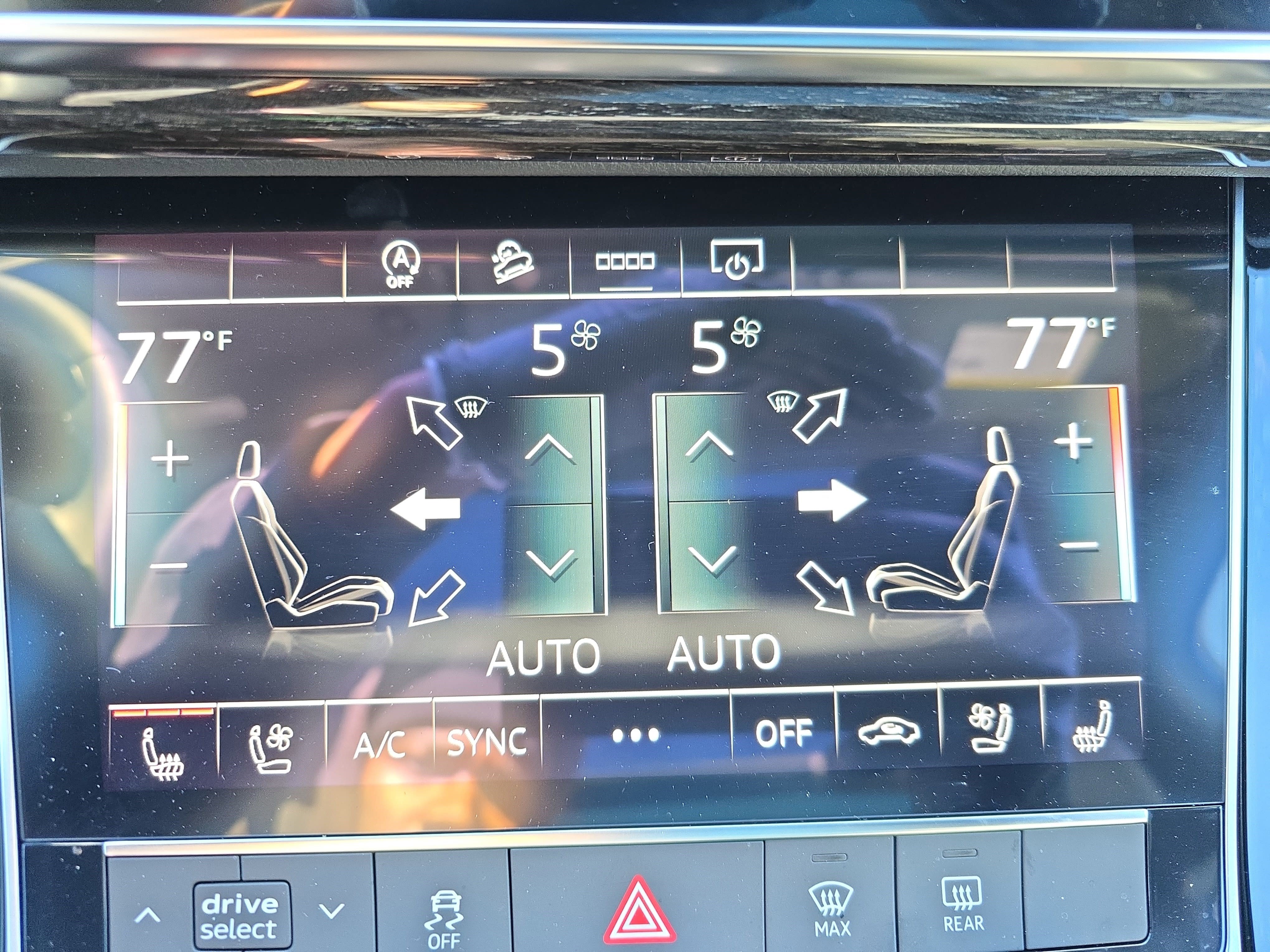 Certified 2025 Audi Q7 2.0T Premium Plus w/ Premium Plus Package image 19