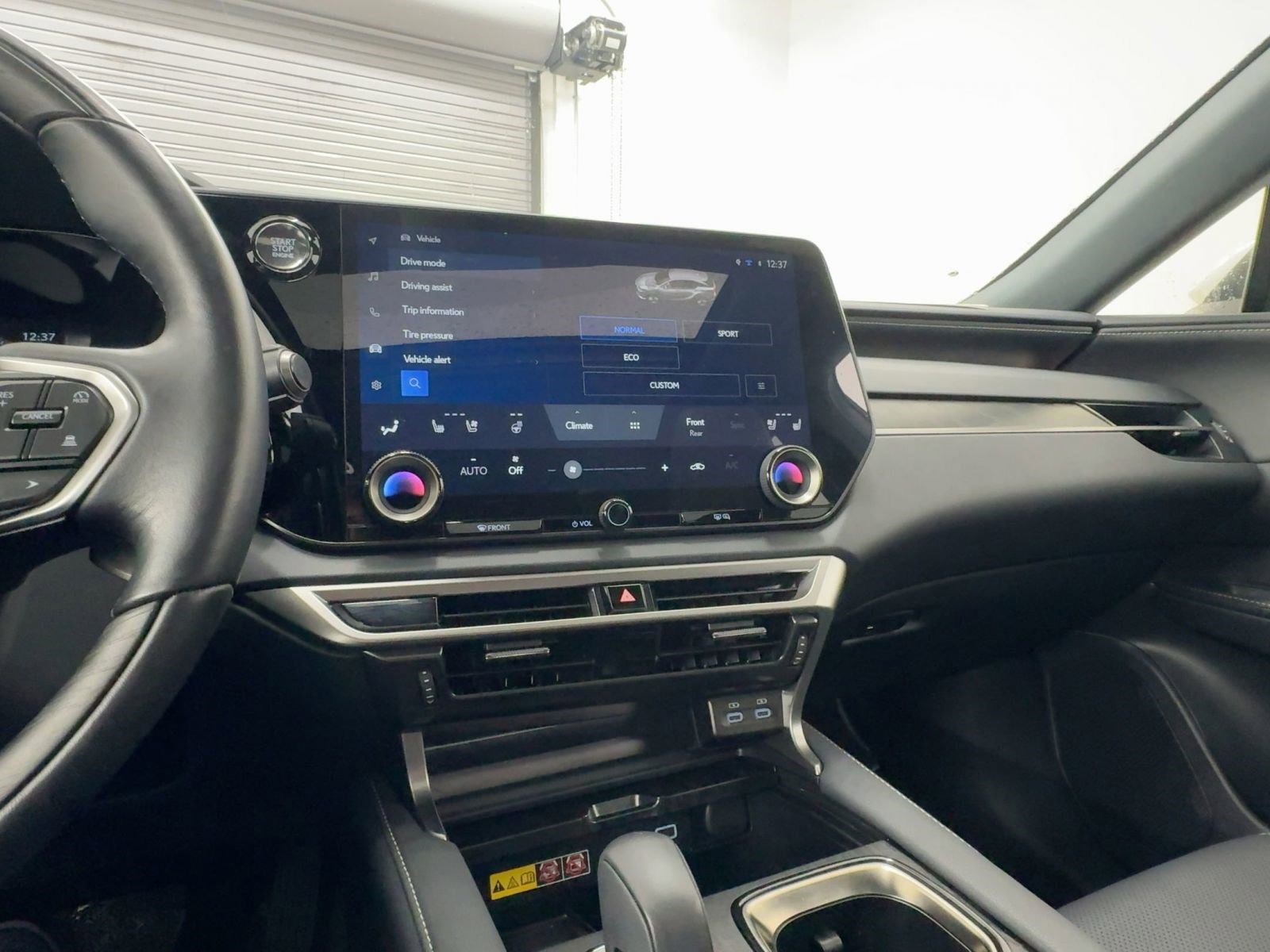 Certified 2025 Lexus RX 350 Premium w/ Accessory Package (Z1) image 22