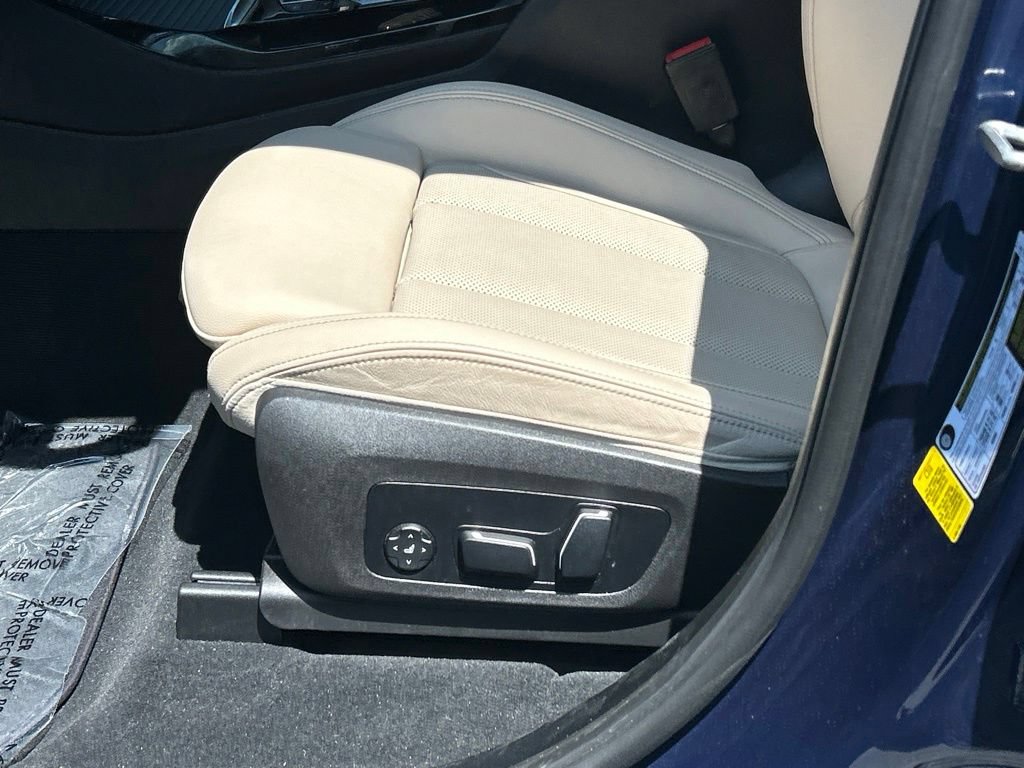 Used 2024 BMW X3 sDrive30i w/ Premium Package RWD image 17