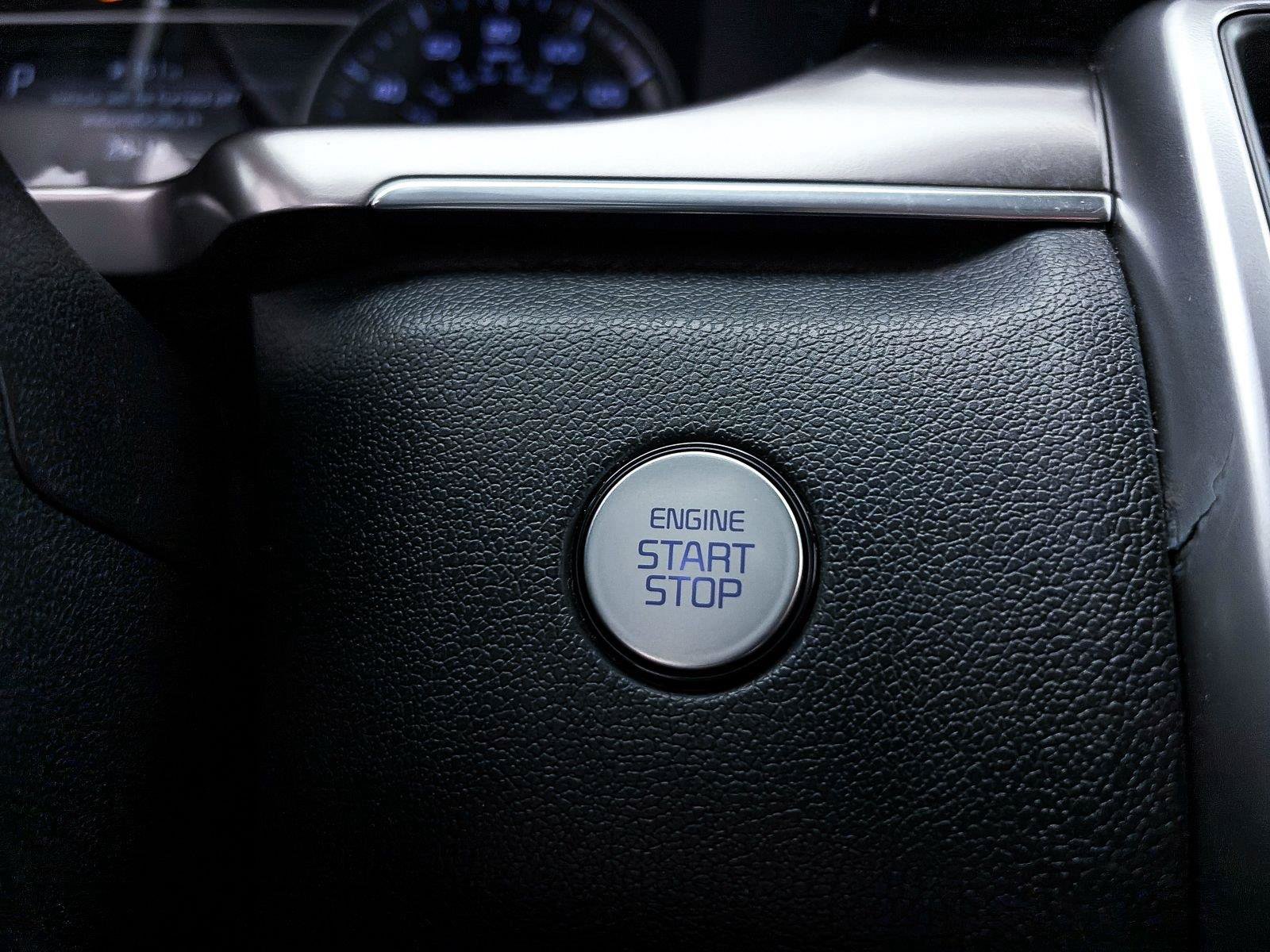 Used 2022 Kia Sorento S FWD image 29