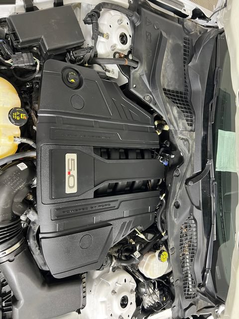Used 2022 Ford Mustang GT Premium w/ Equipment Group 401A RWD image 19