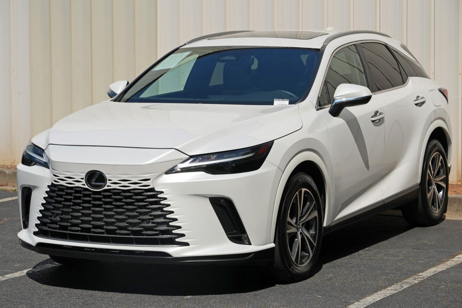Used 2023 Lexus RX 350h w/ Cold Area Package AWD/4WD image 49