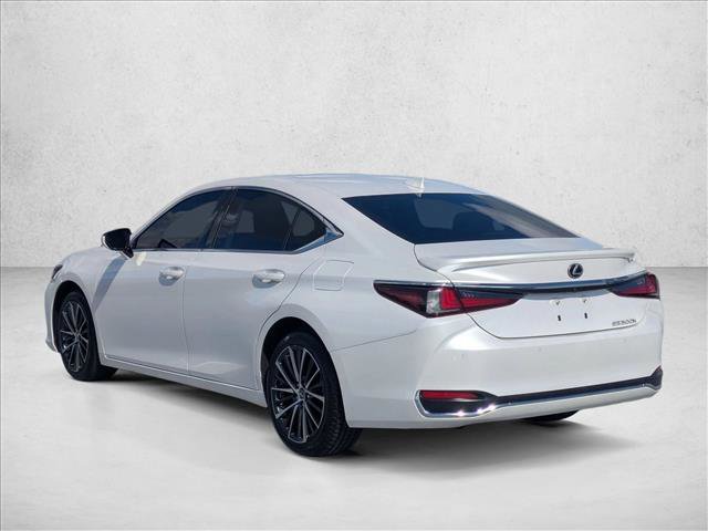 Used 2024 Lexus ES 300h w/ Premium Package FWD image 8