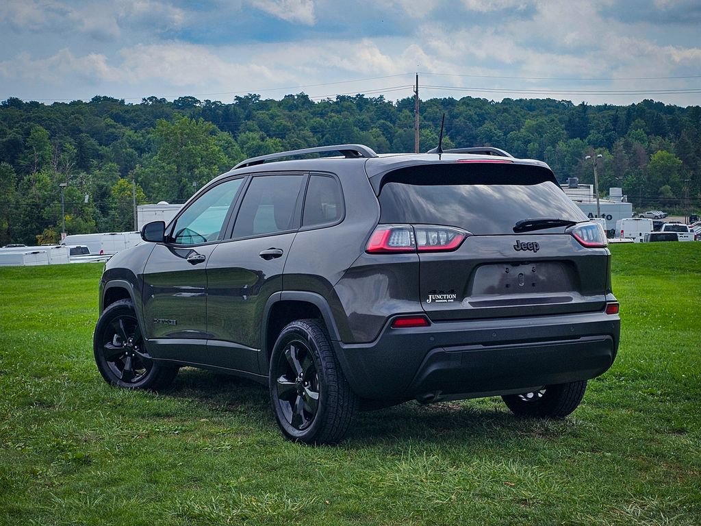 Used 2021 Jeep Cherokee Latitude Plus AWD/4WD image 6