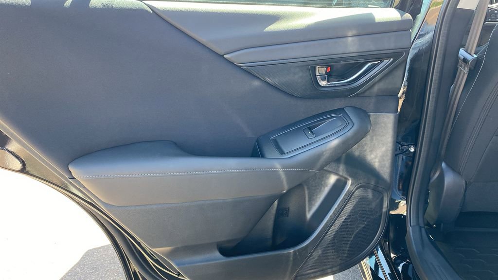 Used 2025 Subaru Legacy Premium image 12