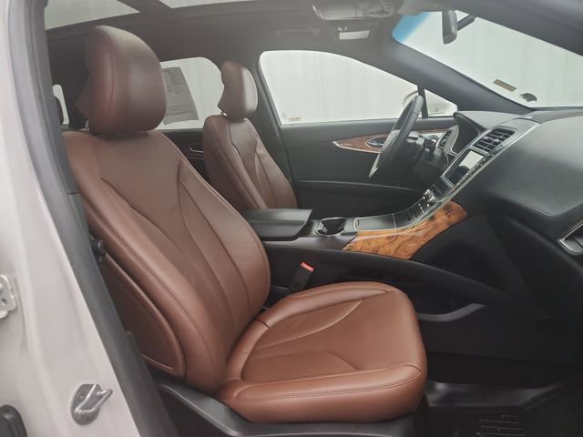 Used 2019 Lincoln Nautilus Reserve w/ Ultimate Package image 27