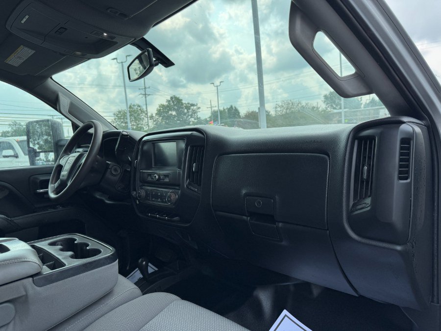 Used 2019 GMC Sierra 2500 4x4 Crew Cab w/ Sierra Convenience Package image 19