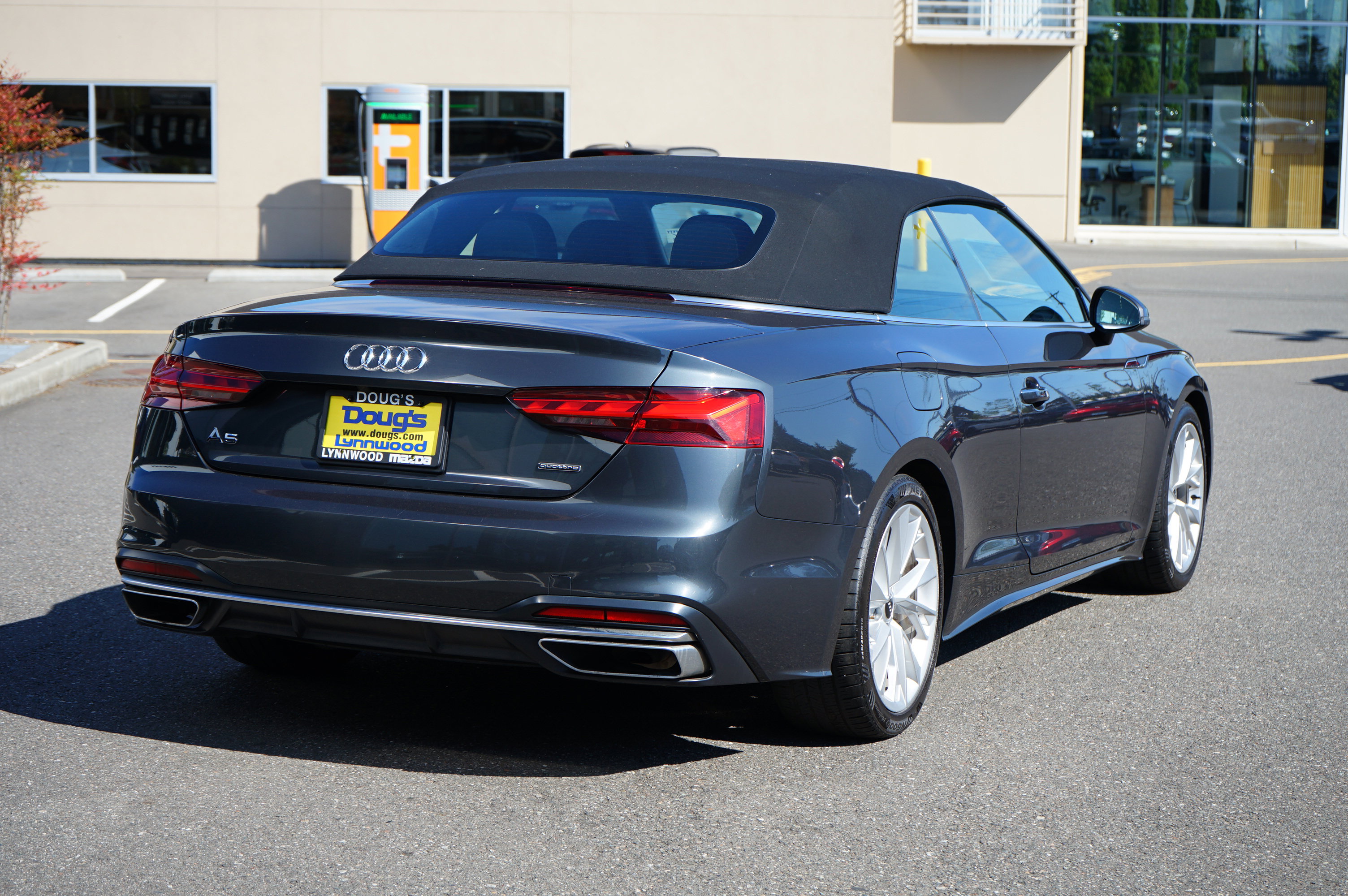 Used 2022 Audi A5 2.0T Premium image 4