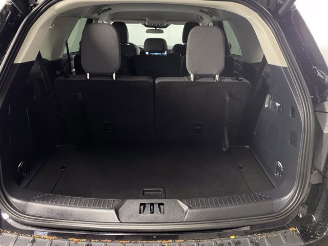 Used 2025 Ford Explorer Active AWD/4WD image 27