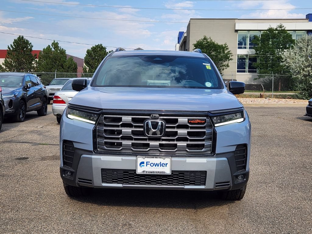 Used 2026 Honda Pilot TrailSport image 2