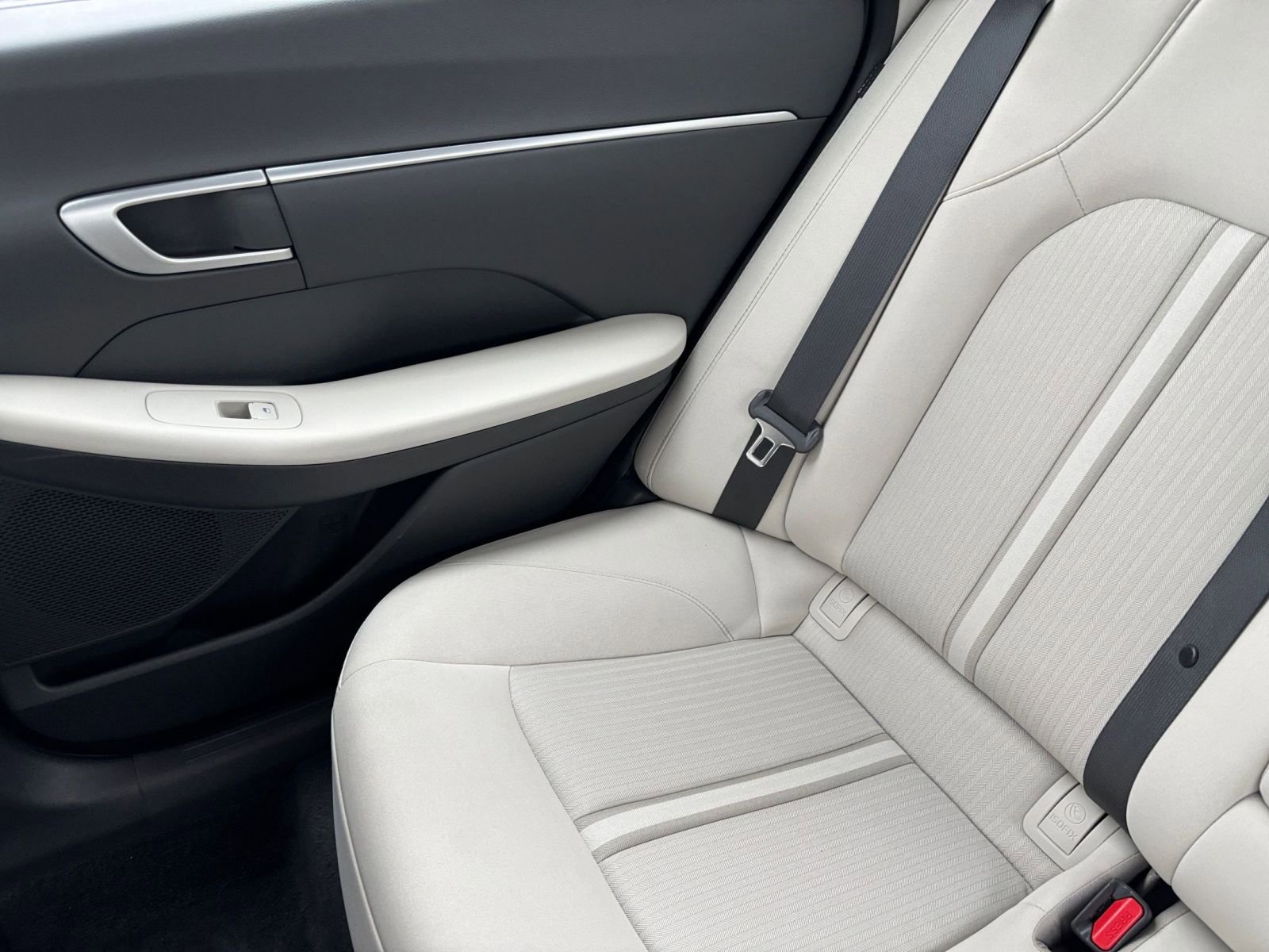Used 2025 Hyundai Sonata SEL FWD image 39