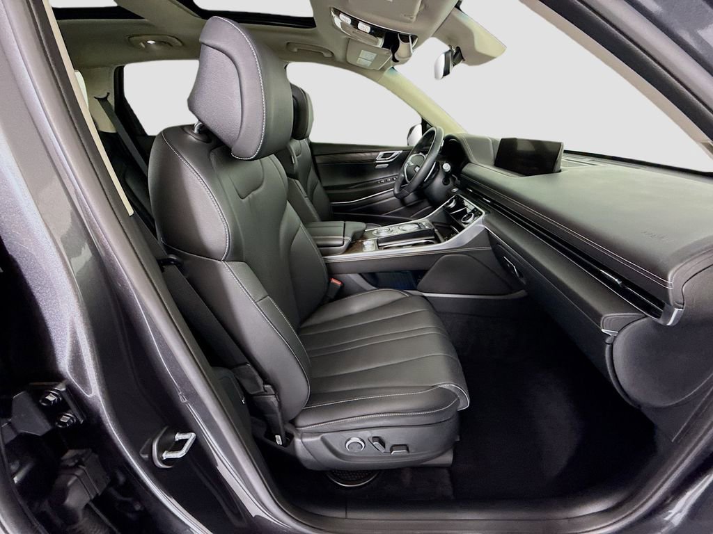 Used 2021 Genesis GV80 3.5T image 21