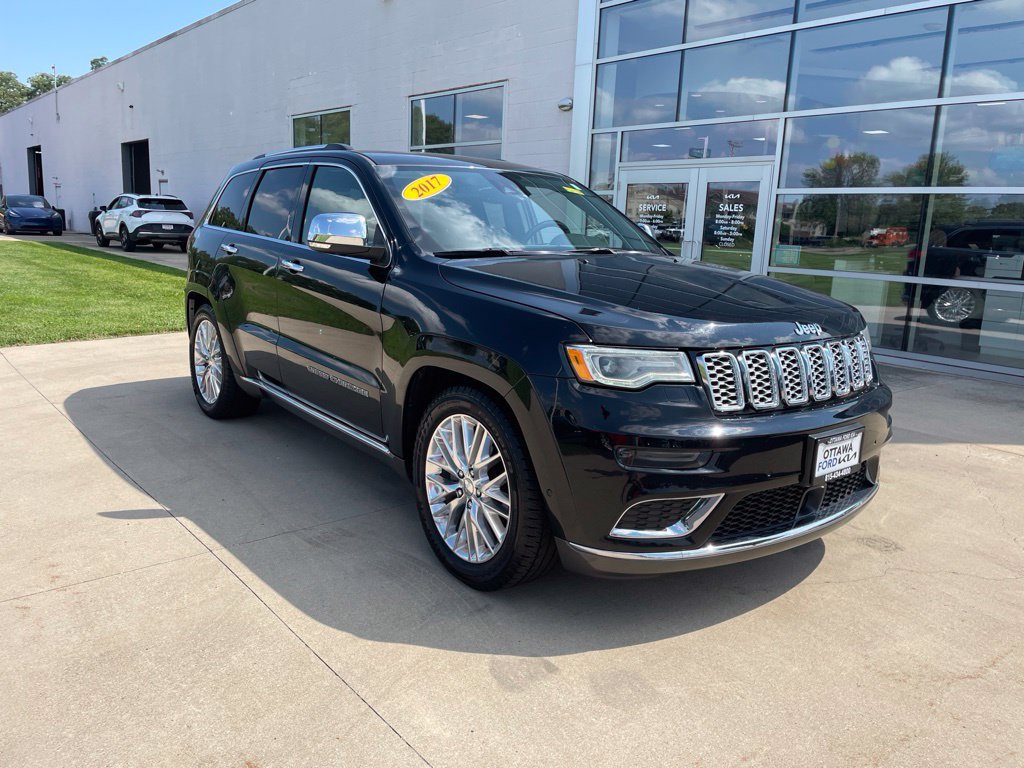 Used 2017 Jeep Grand Cherokee Summit AWD/4WD image 1