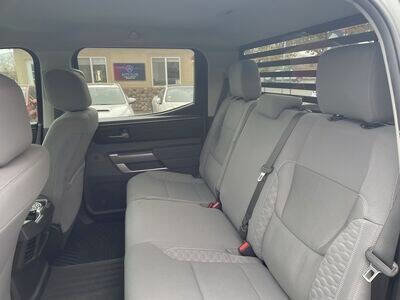 Used 2022 Toyota Tundra SR5 image 10