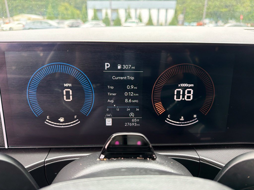 Certified 2025 Hyundai Santa Fe SEL FWD image 14