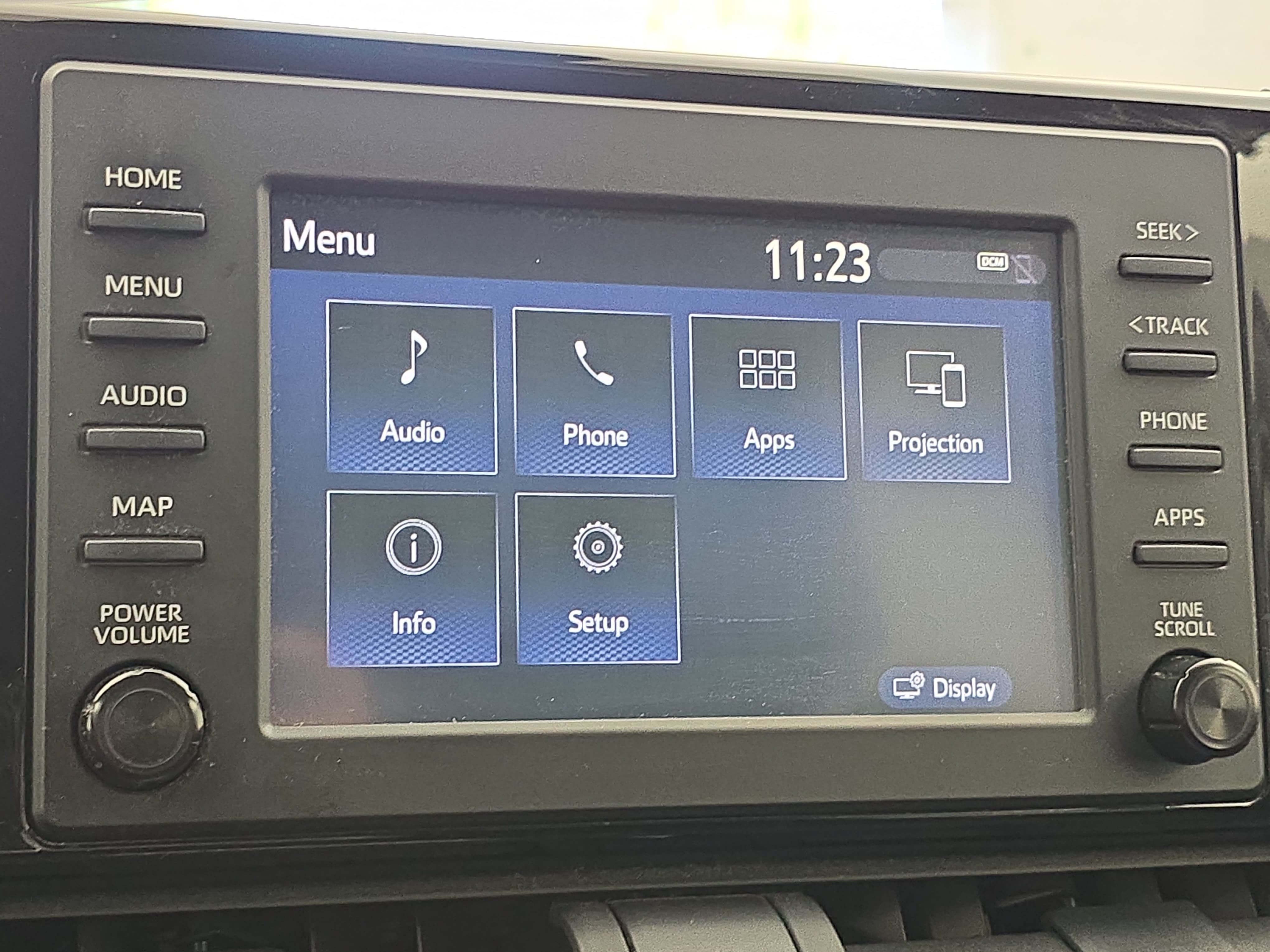 Used 2019 Toyota RAV4 LE FWD image 20