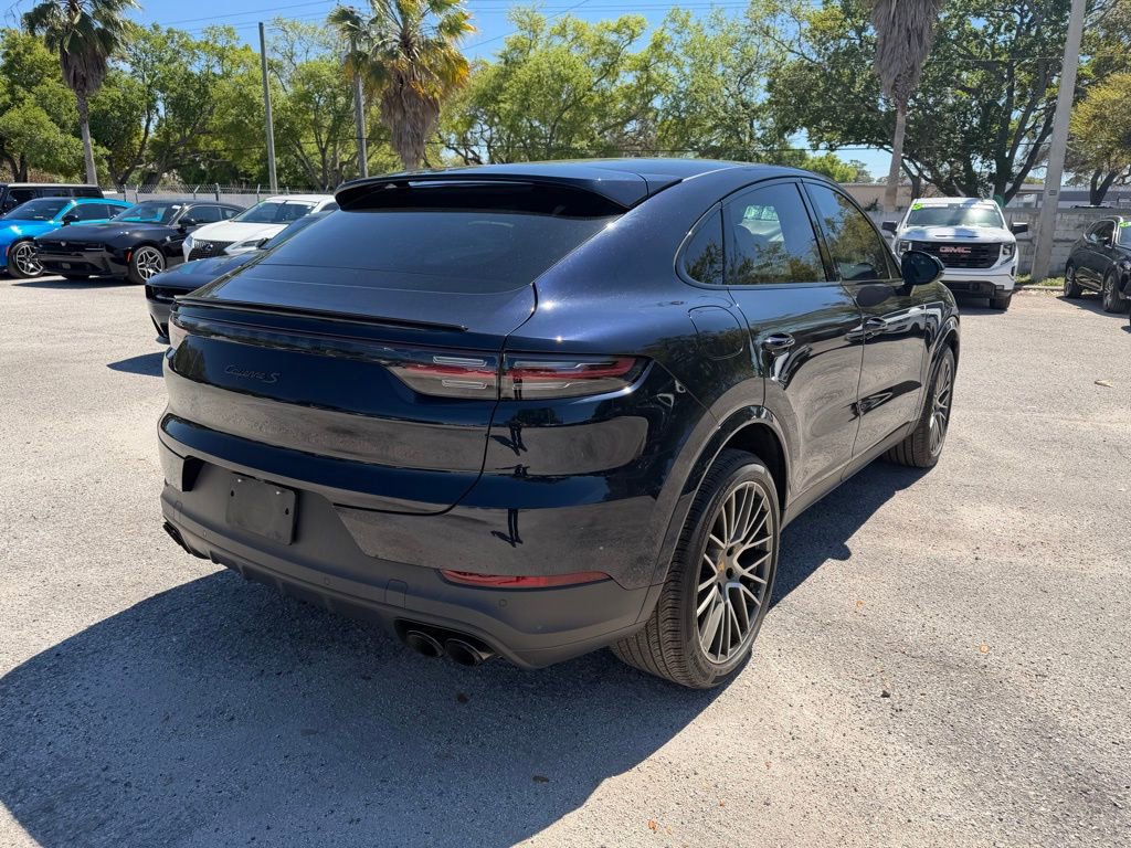 Used 2022 Porsche Cayenne S Platinum image 6