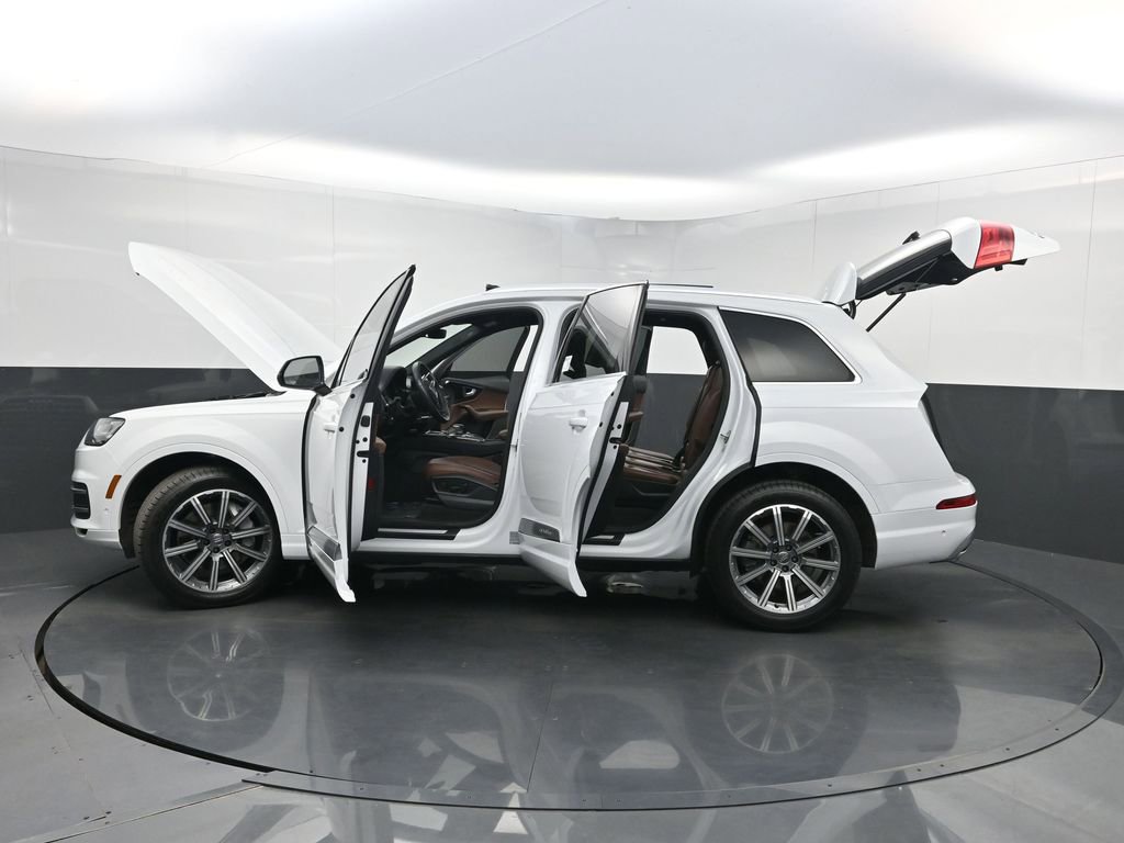 Used 2019 Audi Q7 3.0T Premium Plus w/ Premium Plus Package image 39