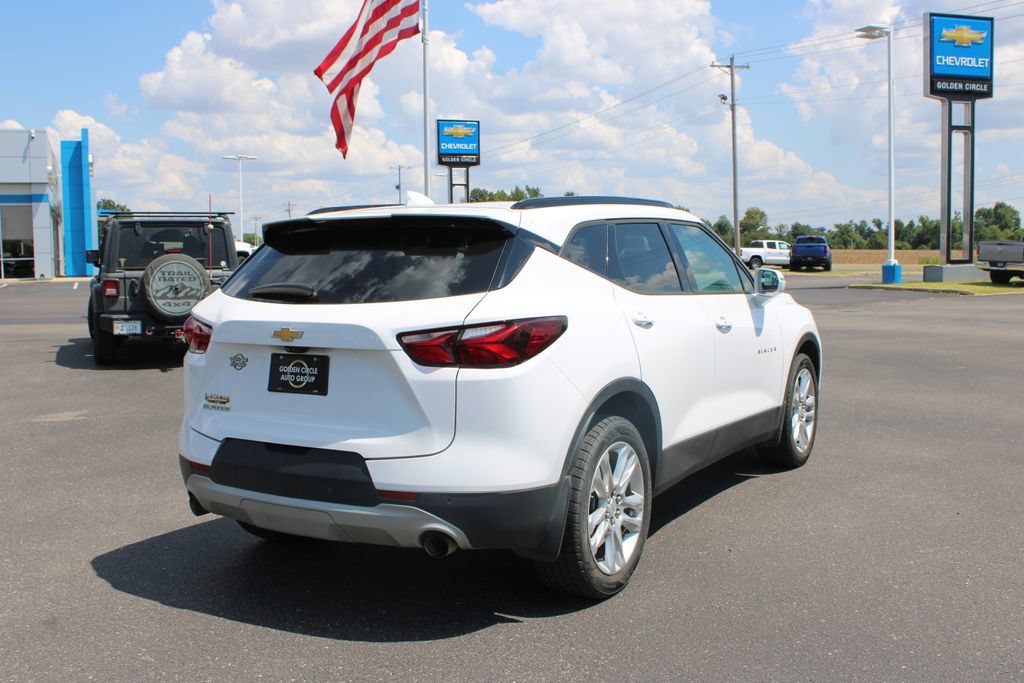Used 2020 Chevrolet Blazer LT w/ Sound & Technology Package FWD image 9
