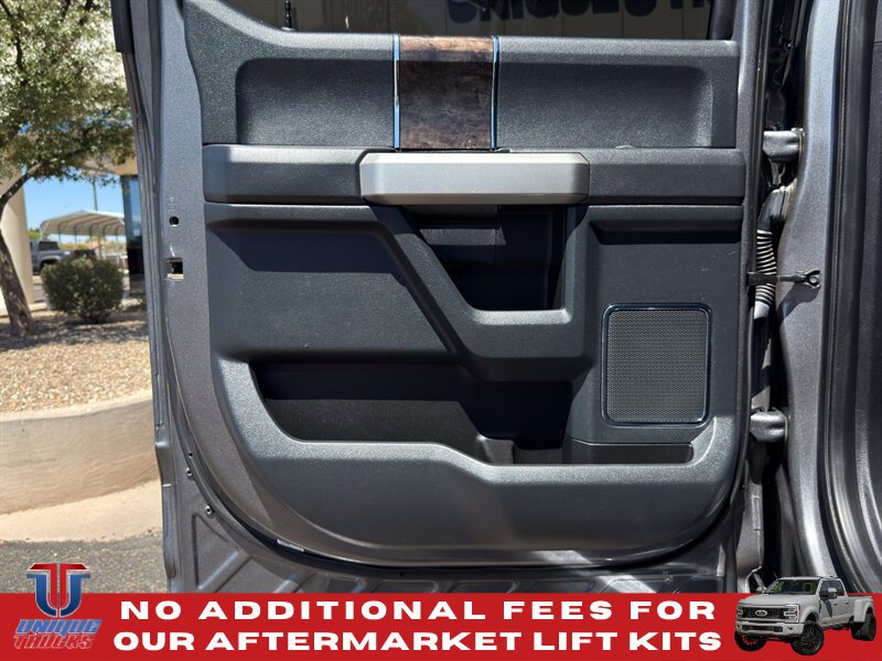 Used 2022 Ford F350 Lariat w/ Lariat Ultimate Package AWD/4WD image 21