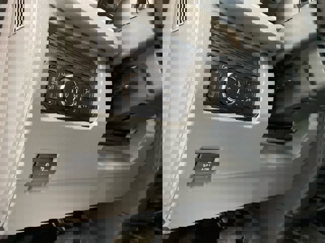 New 2025 Ford F350 XL w/ XL Chrome Package image 19