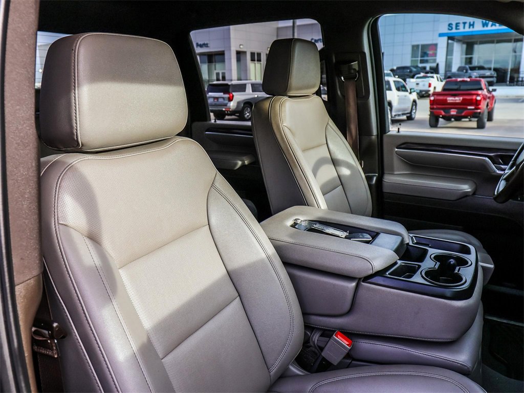 Certified 2025 Chevrolet Silverado 2500 LTZ image 16